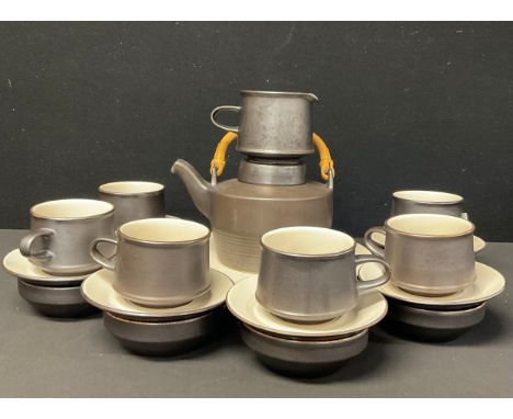 A Korean or Japanese style tea service, comprising teapot, cream jug, cups and saucers; others, dinner plates, etc
