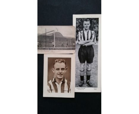 FOOTBALL, Sunderland selection, inc. two 1936 Football Echo newspapers; c/c & t/c (11), Topical Times Panel Portraits (8), Sh