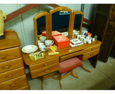 A Homestead light oak five drawer dressing table with stool 