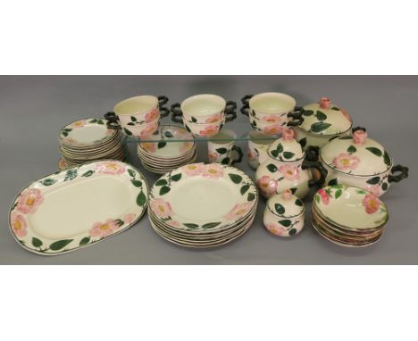 A Villeroy &amp; Boch Wild-Rose 40-piece tea and dinner service and five similar pudding bowls (45).
