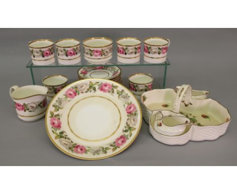 A Royal Worcester Royal Garden 21-piece tea service and a Coalport Strawberry set (24).