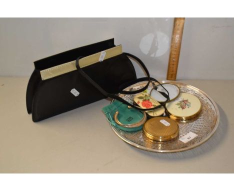 Mixed Lot: Silver torque style bracelet, powder compact, manicure set, hand bag etc