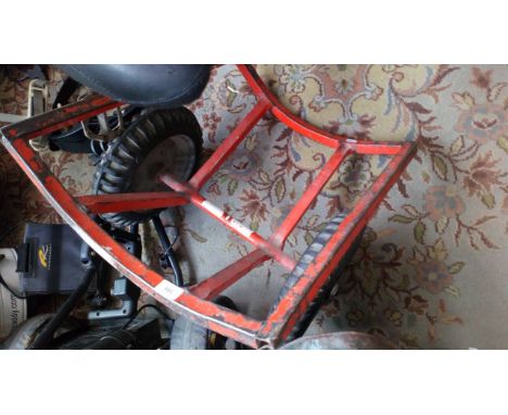 A single axle carpet trolly 