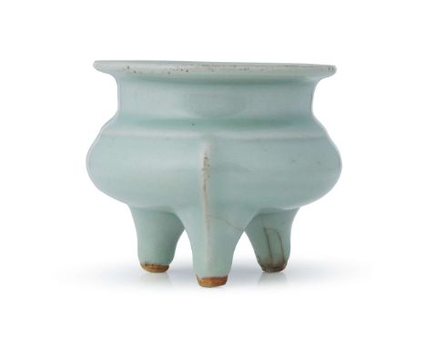  [PRIVATE ENGLISH COLLECTION, ENGLAND] CHINESE CELADON-GLAZED TRIPOD CENSER, LI  青釉鬲式三足爐supported on three conical feet, the 