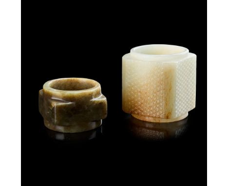  [PRIVATE ENGLISH COLLECTION, ENGLAND] CHINESE CELADON JADE CONG MING TO QING DYNASTY 明至清 青玉雕玉琮 及 二十世紀 白玉雕玉琮（共兩件）of dark cela
