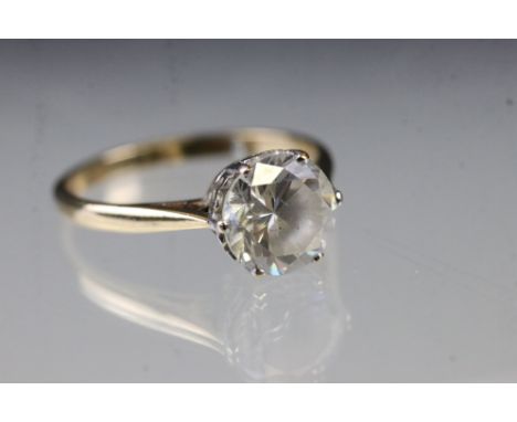 Cubic zirconia 9ct yellow gold ring, round brilliant cut CZ diameter approx 8mm, claw set, tapered shoulders, ring size N½ 