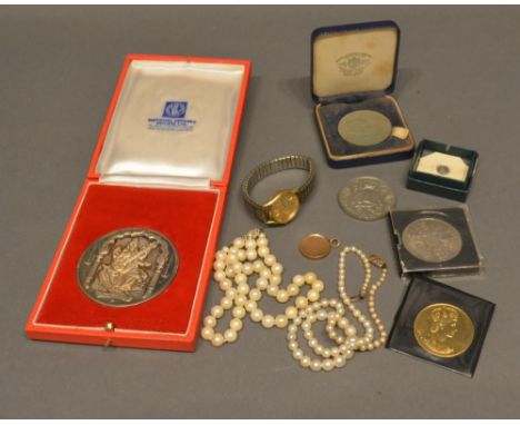 A Yellow Metal Locket, Together With Two Cultured Pearl Necklaces, a ladies wrist watch and a small coin collection, to inclu