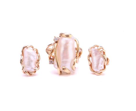 A pair of baroque pearl earrings and a matching ring; each of the earrings contains a rectangular baroque pearl in a contempo