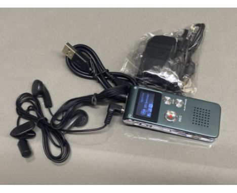8GB digital audio/sound/voice recorder dictaphone (also MP3 player) in good working condition with earphones, charger &amp; w