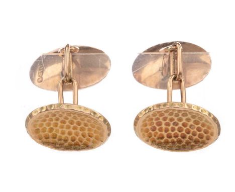 PAIR OF NINE CARAT GOLD CUFFLINKS,each panel of hammered effect, 12g