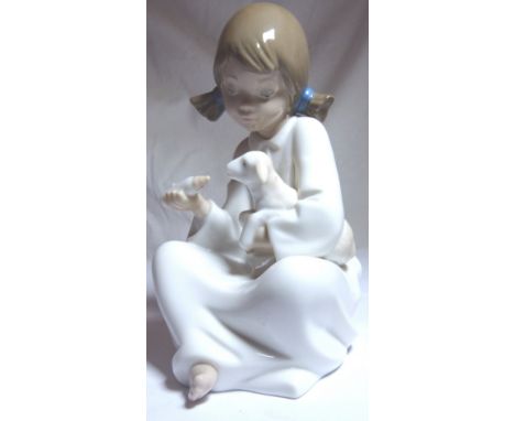 Boxed Nao figurine of a girl feeding a lamb H: 17 cm