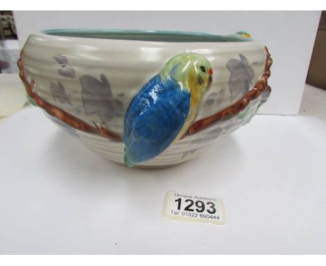 A Clarice Cliff Newport Pottery bowl