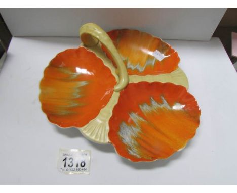 An Art Deco Shelley Hors d'ouvre dish
