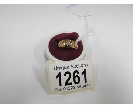 A Victorian gypsy set diamond three stone ring in 18ct gold, size K (2gms)