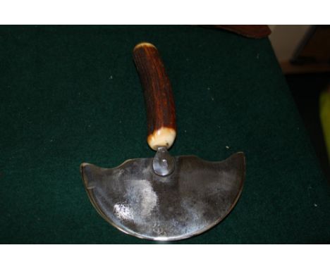 Quality vintage leather workers cutting tool with steel blade with the name D Cook, possibly a military arrow mark, with antl
