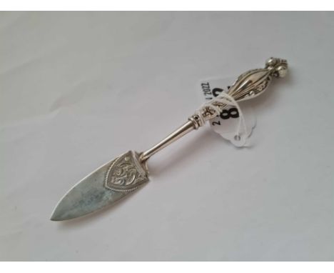 A unusual butter trowel B'ham 1906 by WD 