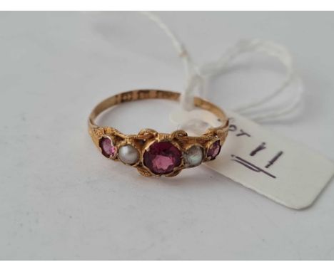 A Victorian five stone garnet and pearl ring 12ct gold size Q 