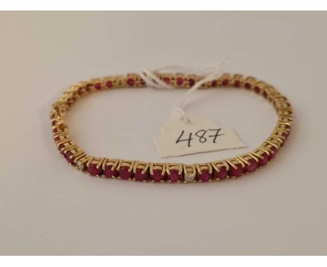 A RUBY &amp; DIAMOND 18CT GOLD LINE BRACELET 16.4g INC