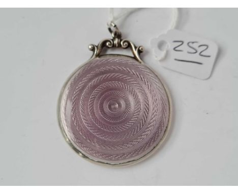 A silver and lilac enamel mirror pendant (B'ham 1923) 