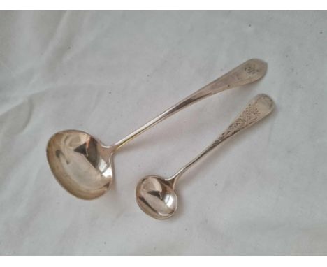 A sterling sauce ladle and a Dutch salt spoon, 35g