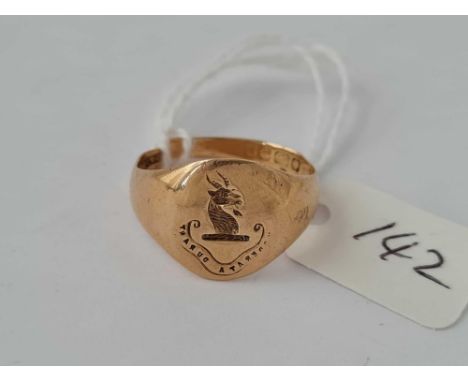 A Victorian 18ct gold gents signet ring (shank cut) 5.1g