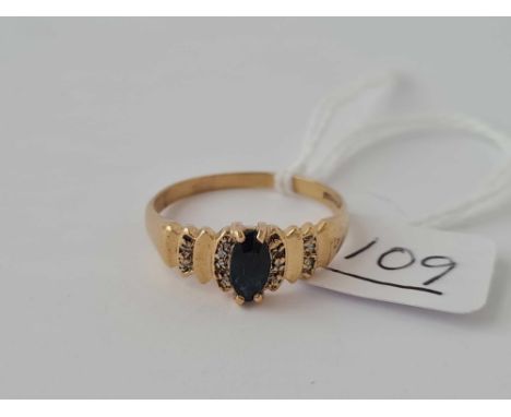 A sapphire and diamond set 9ct ring size U 2.6g inc