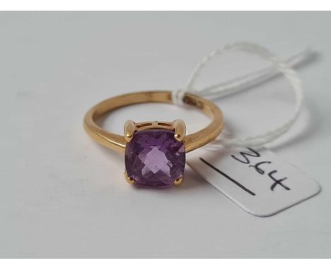 A good amethyst ring  18ct gold size V 1/2 - 5.5 gms 