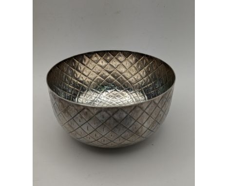 Round 4.25" chased foreign silver bowl marked 'L' possibly German with engraved cross hatch design total weight 136.1 g Locat