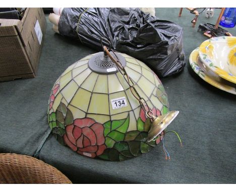 Tiffany style lamp shade