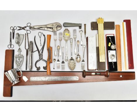 PLATED WARES AND VINTAGE TOOLS ETC, to include a Benetfink &amp; Co christening mug with blank cartouche, Victorian style fru