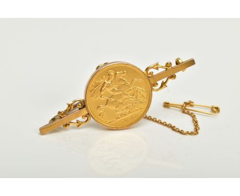 A MOUNTED HALF SOVEREIGN COIN BROOCH, early 20th century half sovereign depicting George V, dated 1912, bezel set onto a plai