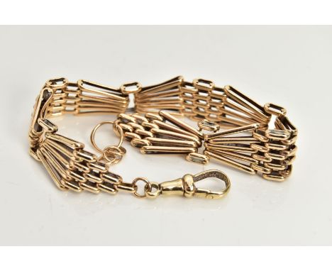 A 9CT GOLD GATE BRACELET, fitted with a lobster clasp, hallmarked 9ct Birmingham partially worn date letter possibly 1991, le