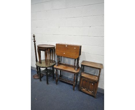 A SELECTION OF EARLY 20TH CENTURY OCCASIONAL FURNITURE, to include a walnut Sutherland table, walnut centre table, oak fall f