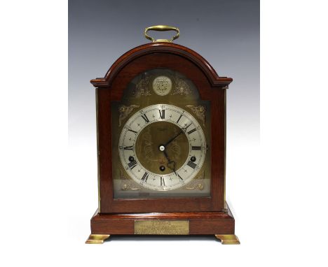 An Elliot mahogany cased mantle clock, retailed by Hamilton &amp; Inches, Westminster and Whittington chimes, brass dial with