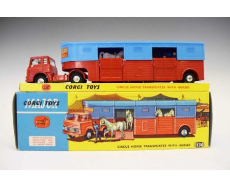 Corgi Major Toys - Boxed Chipperfields Circus diecast model 1130 'Circus Transporter with horses'