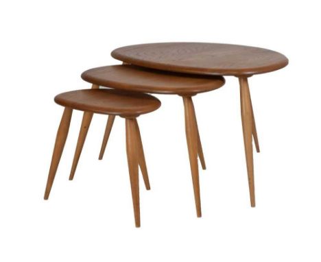 Lucian Ercolani for Ercol Furniture - Nest of three light elm 'Pebble' tables, model 354, 65cm wide x 44cm deep x 40cm high