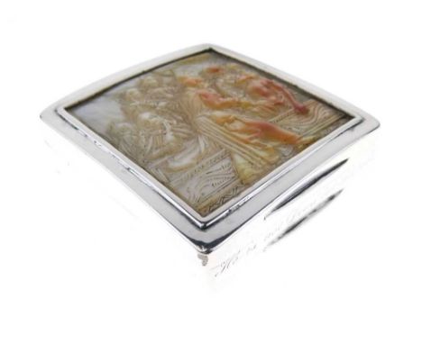 Late George III silver and mother-of-pearl snuff box, the hinged cover with relief-carved narrative scene of figures, possibl