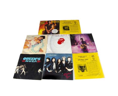 7" Singles, approximately eight hundred Singles, mainly from the Seventies and Eighties with artists including Rolling Stones