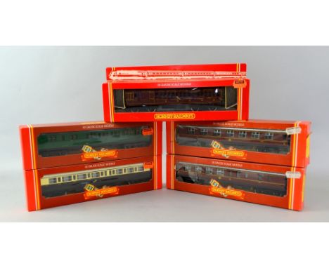 Hornby Railways OO Gauge scale-models, rolling-stock R.456, R.385, R.475, R.474, R.438, all boxed (5)