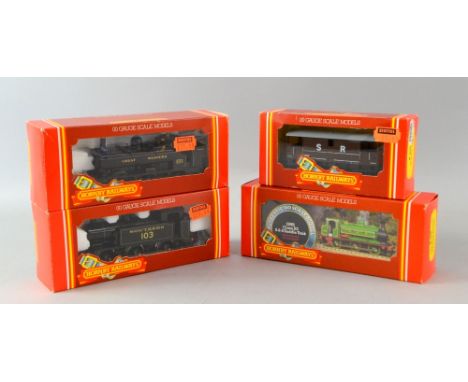 Hornby Railways OO Gauge scale-models, locos R.158, R.157, R.396, and carriage R.029, all boxed (4)
