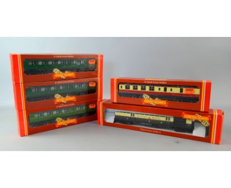 Hornby Railways OO Gauge scale-models, rolling-stock R.424, R.441, R.437, R.437, R.440, all boxed (5)