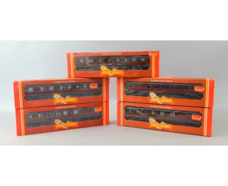 Hornby Railways OO Gauge scale-models, rolling-stock R.483, R.484, R.483, R.484, R.484, all boxed (5)
