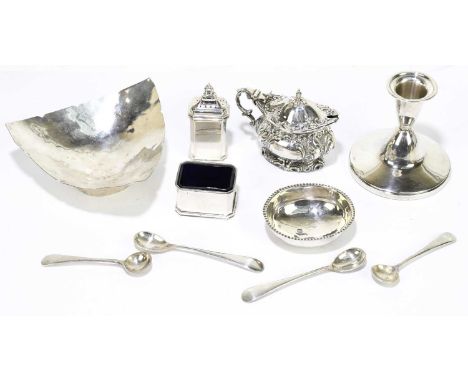 ZACHARIAH BARRACLOUGH; a hallmarked silver pepper and salt, of canted rectangular form, Chester 1929, with an oval silver mus