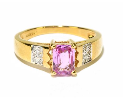 An 18ct yellow gold pink sapphire and diamond ring, size M 1/2, approx. 4.5g. 