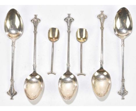 A.J BAILEY; four Edward VII hallmarked silver teaspoons in the Art Nouveau style, Birmingham 1901, together with two Russian 