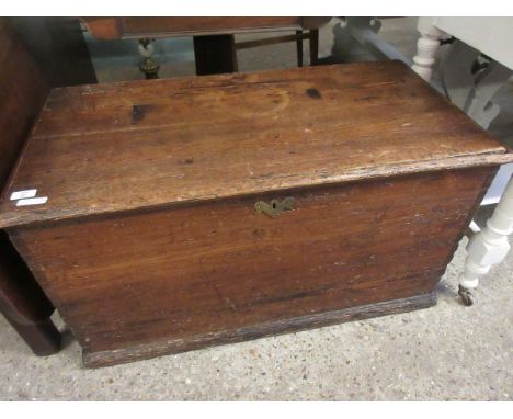 19TH CENTURY PINE LIFT UP TOP STORAGE TRUNK 
