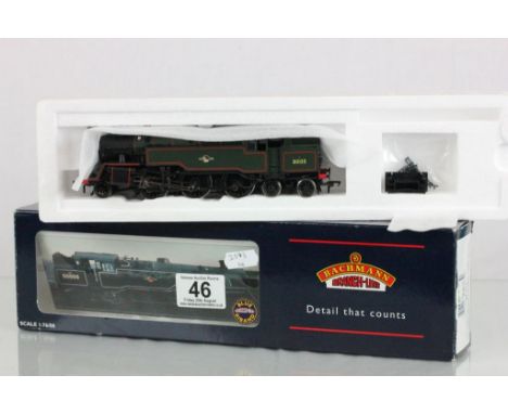 Boxed Bachmann OO gauge 32353 Standard Class 4MT Tank 80135 BR lined green l/crest (preserve) locomotive
