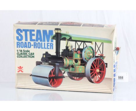 Boxed 1/16 Bandai Steam Road Roller Classic Car Collection in sealed bags, complete