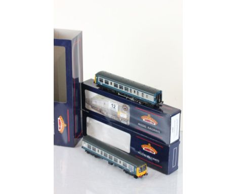 Boxed Bachmann OO gauge 32900Y Class 108 DMU BR Blue/grey set DCC Ready