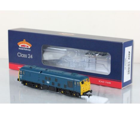 Boxed Bachmann OO gauge 32431DC Class 24 Diesel 24077 BR Blue engine DCC on board